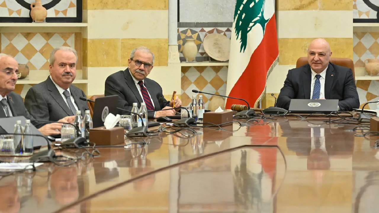 majles alwozaraa 1