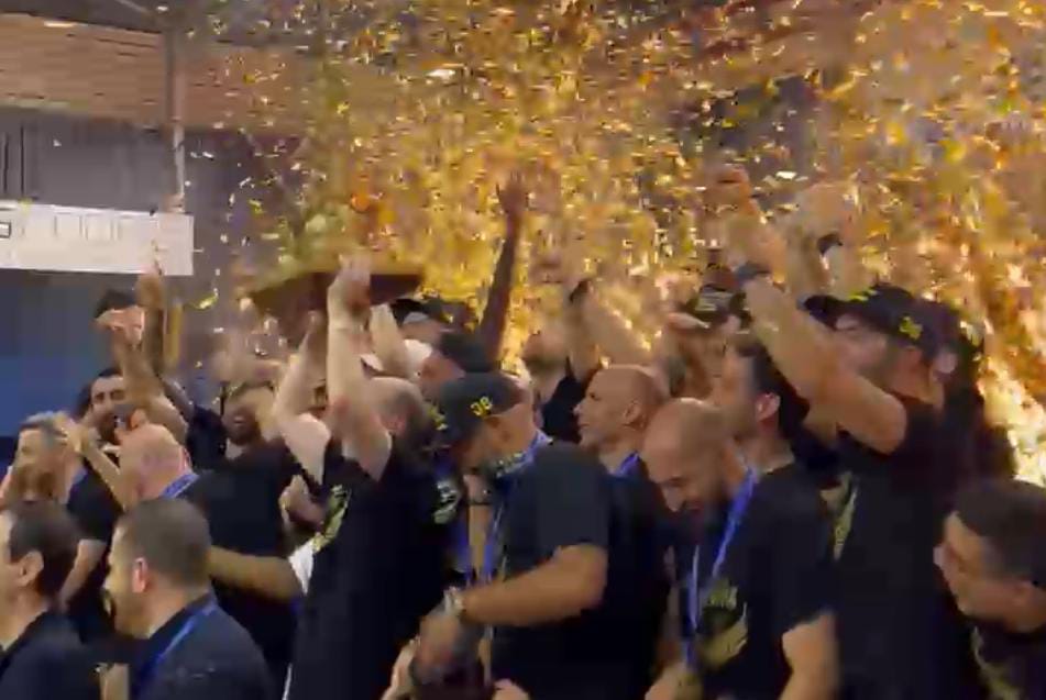 الرياضي بيروت يتوّج بطلاً لبطولة لبنان لكرة السلة بعد فوزه على الحكمة 92‑77