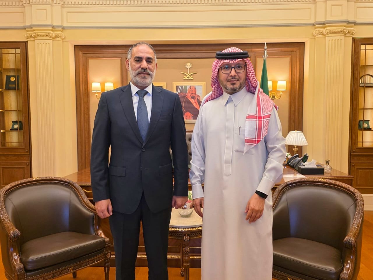 طلال الظاهر زار السفير البخاري: لحماية الاستقرار وصون وحدة لبنان الوطنية