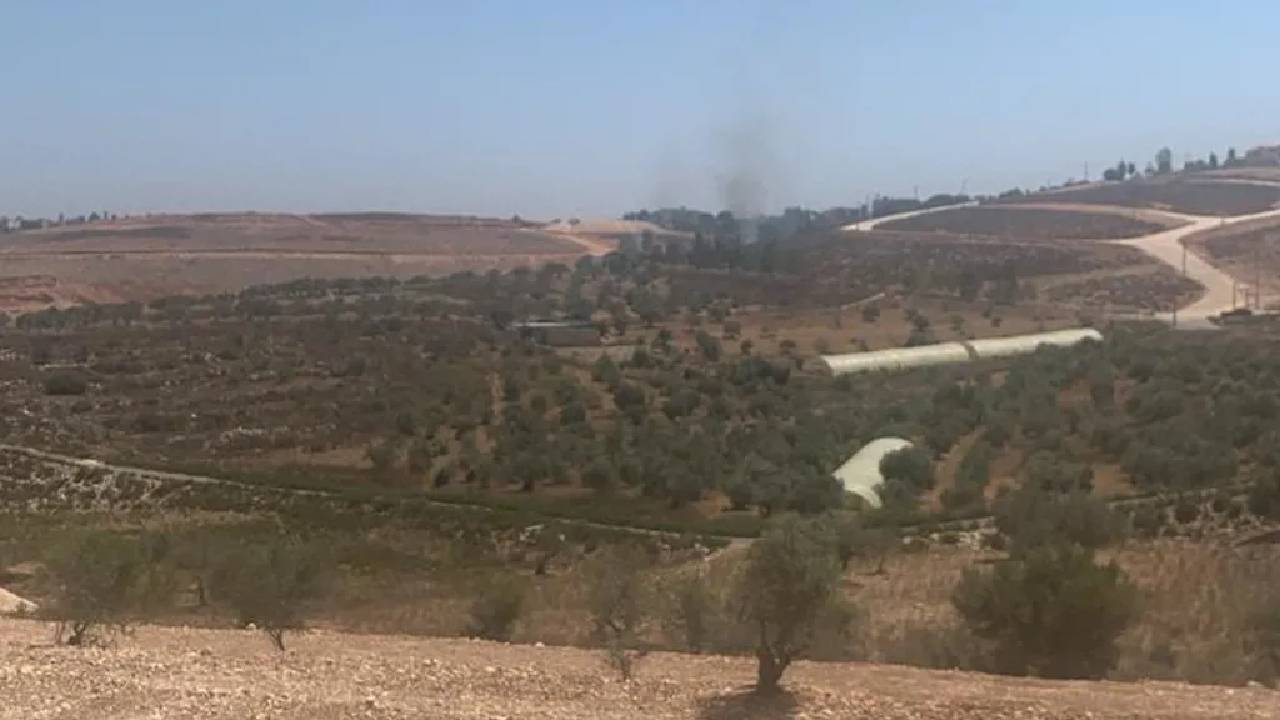 غارة إسرائيلية تستهدف سيارة على طريق المطيري