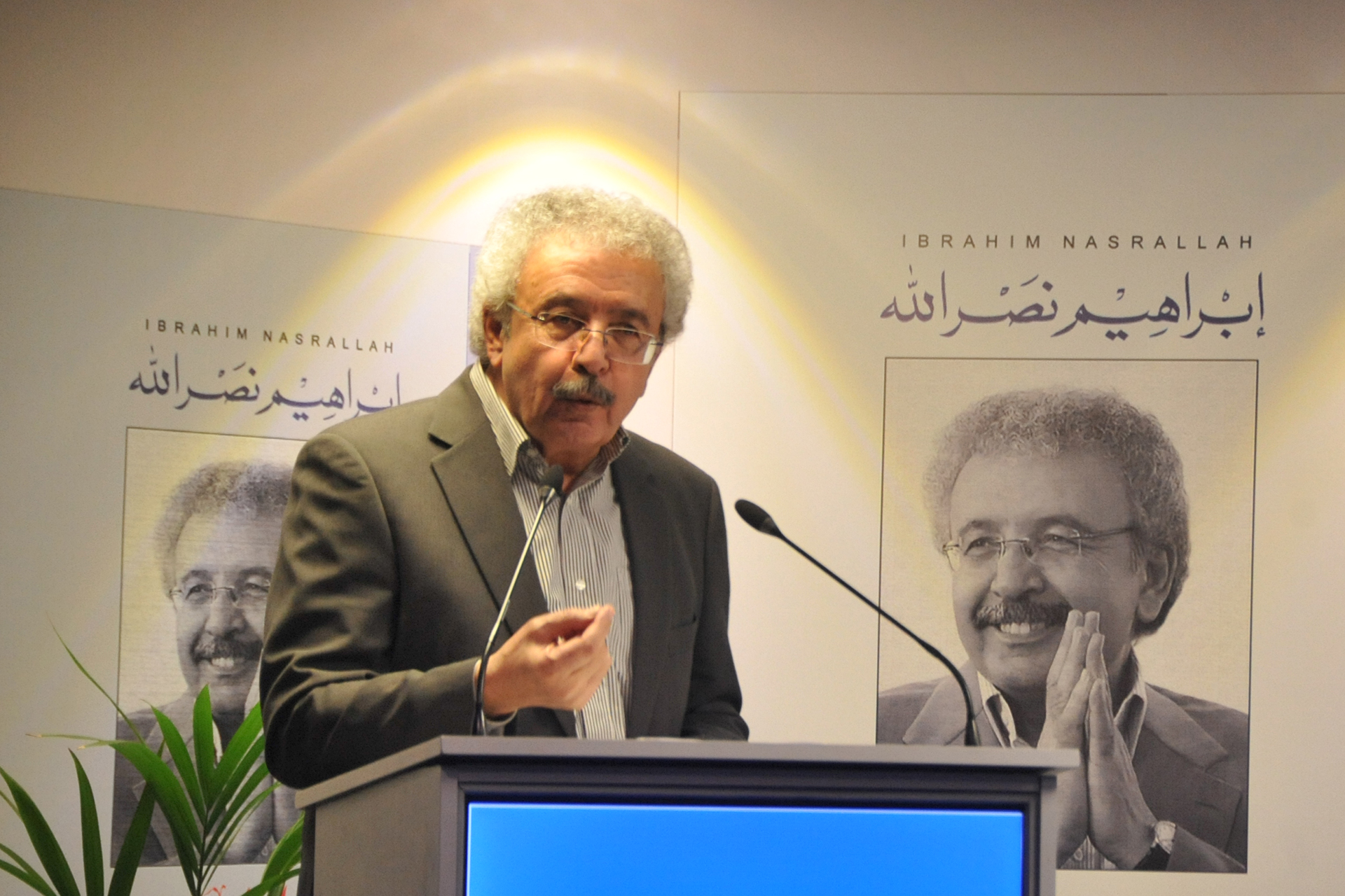 إبراهيم نصر الله يفوز بجائزة نيستاد العالمية للأدب