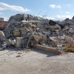 سياسة هدم المنازل الإسرائيلية تشرد الفلسطينيين وتهدد مصيرهم