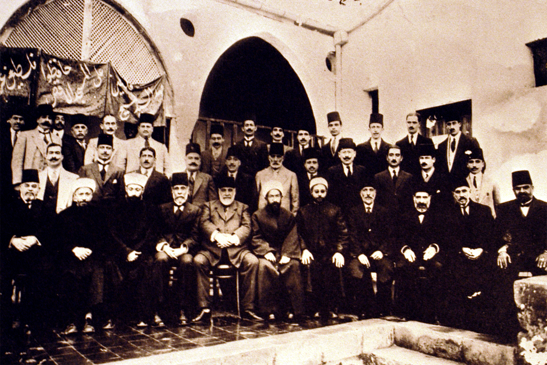 المؤتمر العربي الفلسطيني.. هيئة واجهت الانتداب وسعت إلى الوحدة العربية