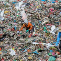 زيادة "صادمة" لصادرات نفايات البلاستيك البريطانية إلى الدول النامية