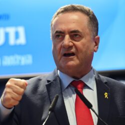 كاتس: الجيش الإسرائيلي يتأهب لتدمير أنفاق غزة