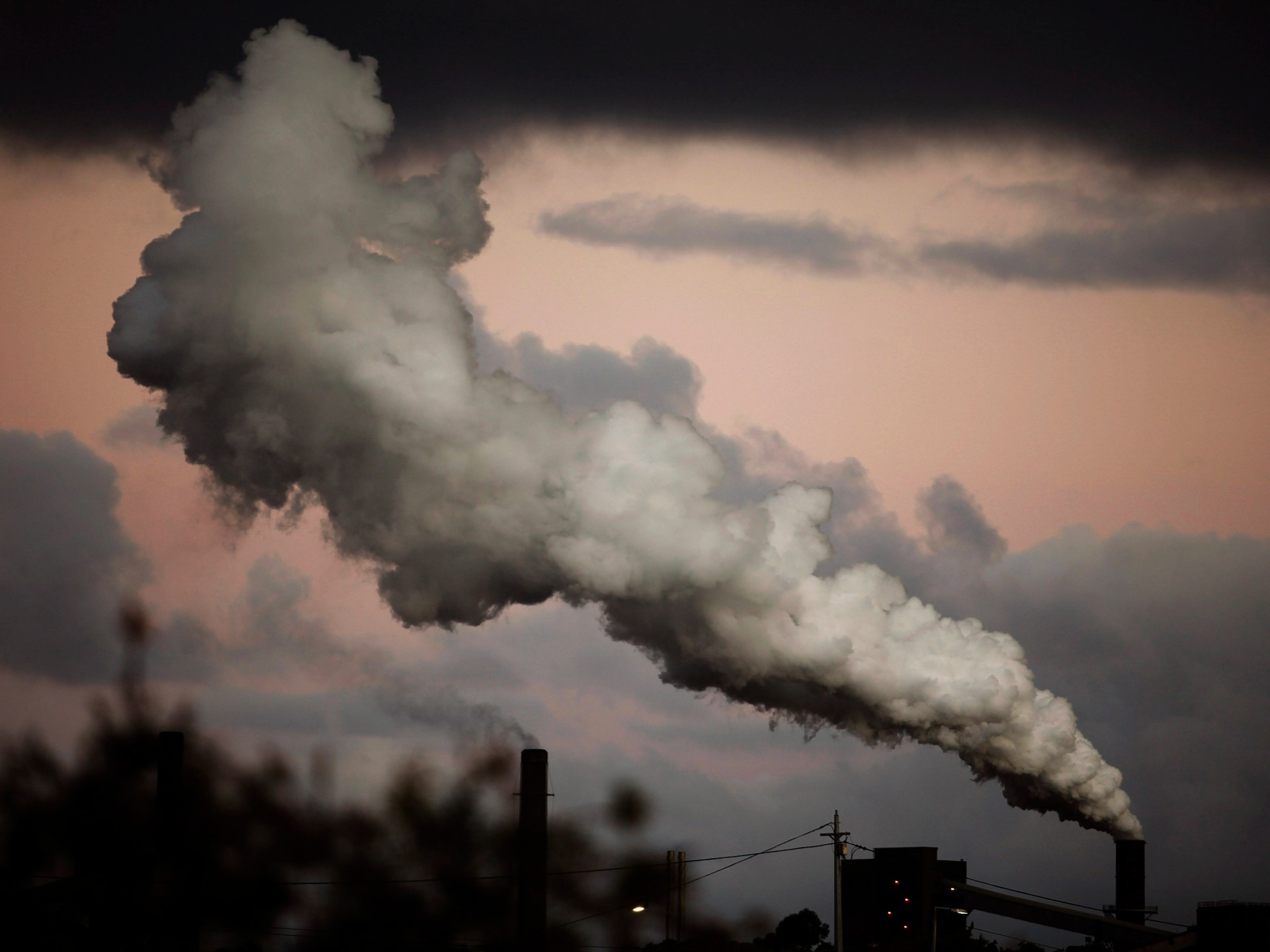 ارتفاع قياسي في الانبعاثات يثير المخاوف من تفاقم الاحتباس الحراري