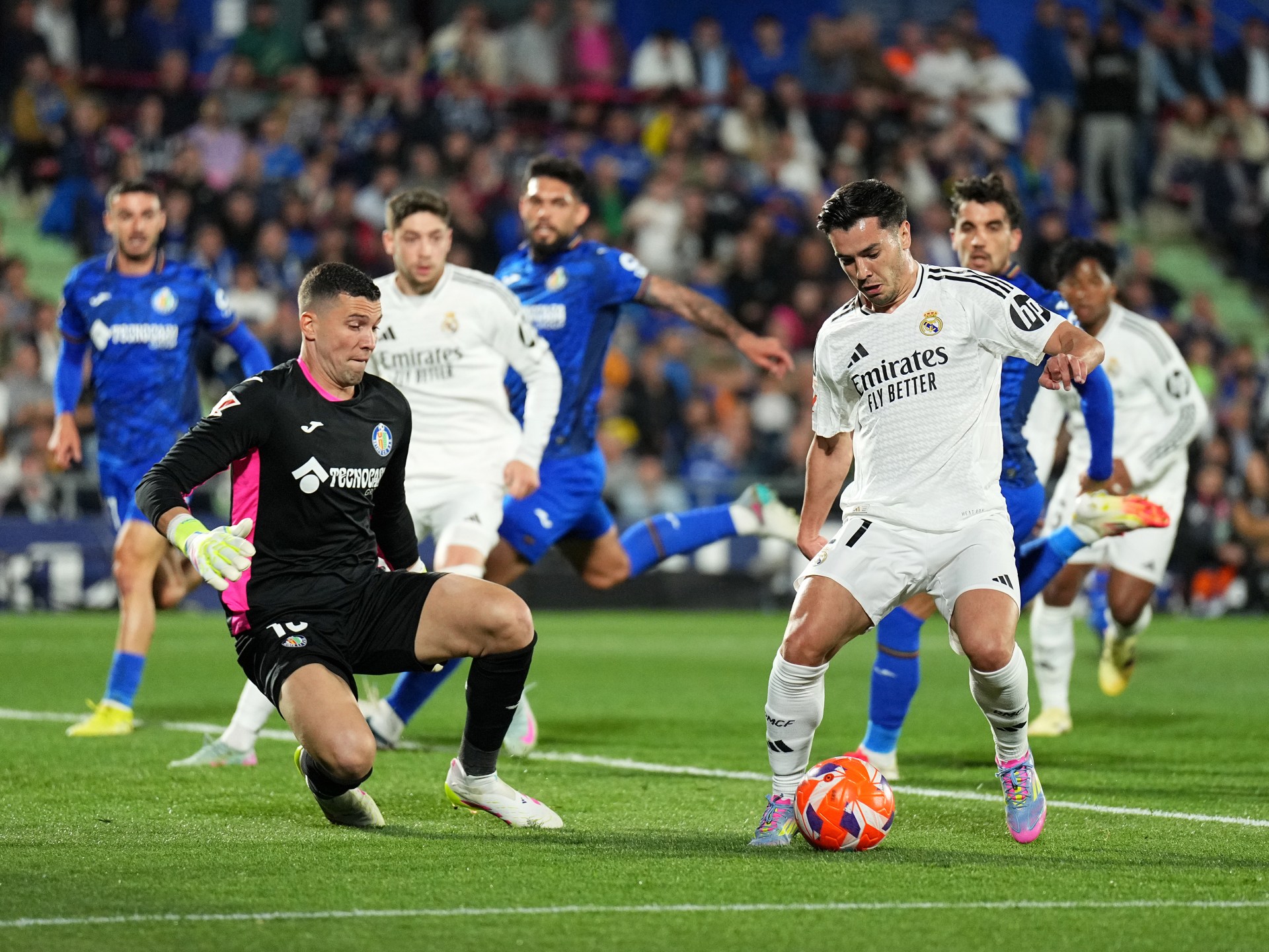 مباشر مباراة ريال مدريد ضد خيتافي في الدوري الإسباني