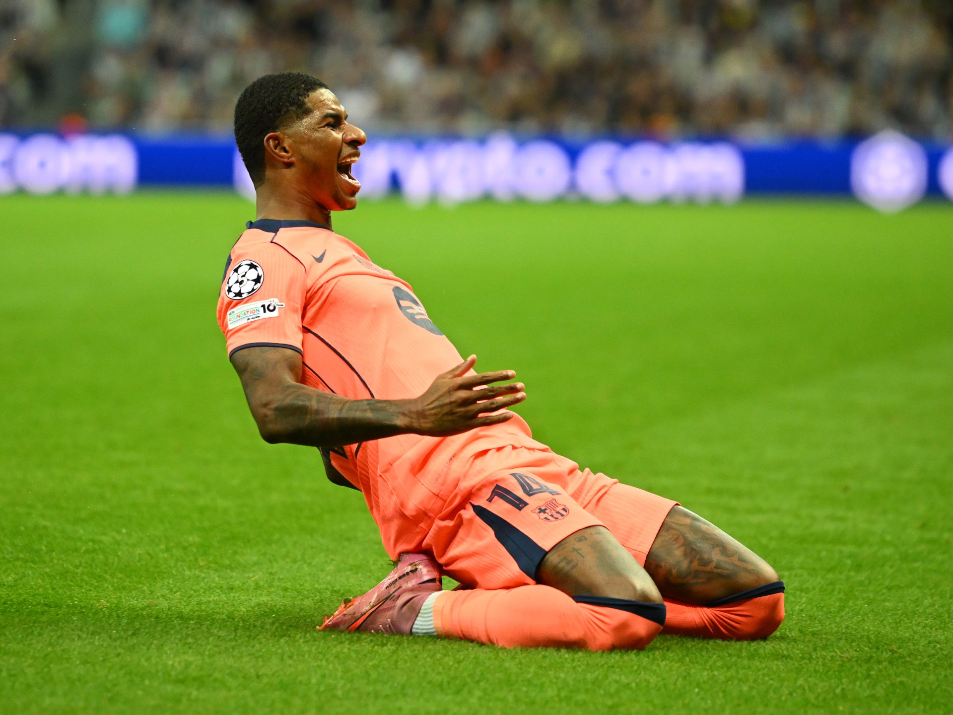 تكتيك جديد لفليك مدرب برشلونة.. راشفورد مهاجم صريح