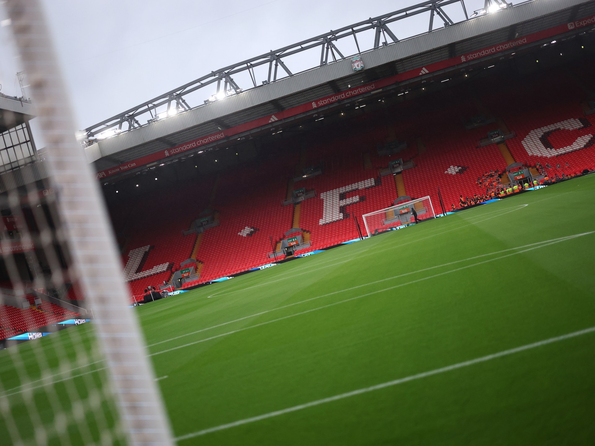 مباشر.. مباراة ليفربول ضد مانشستر يونايتد في الدوري الإنجليزي