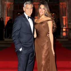 نجمات عربيات وعالميّات يعتمدن اللون "البني" في إطلالاتهنّ