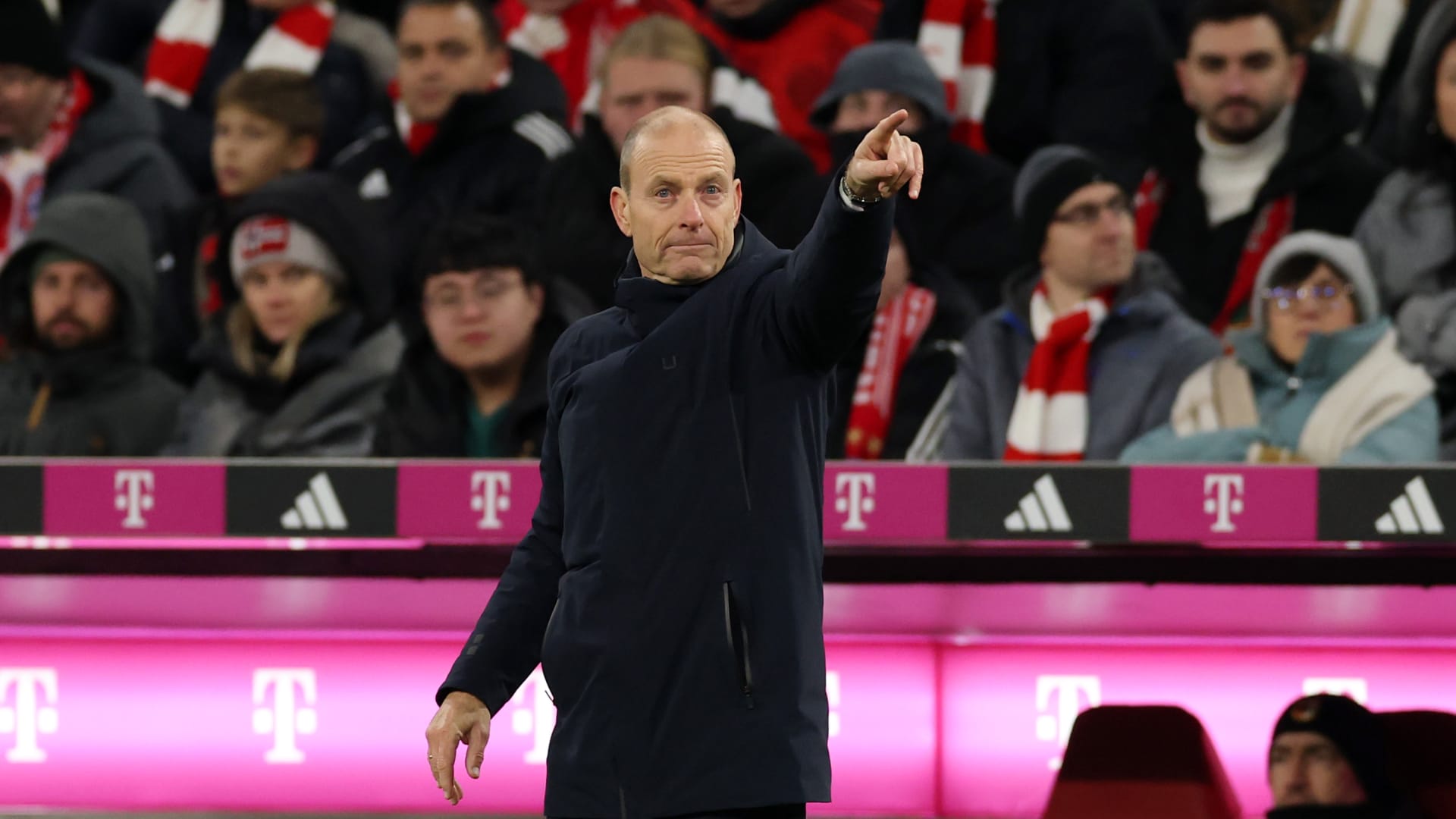 ياس سوروب يتولى تدريب الأهلي المصري.. ماذا نعلم عنه؟