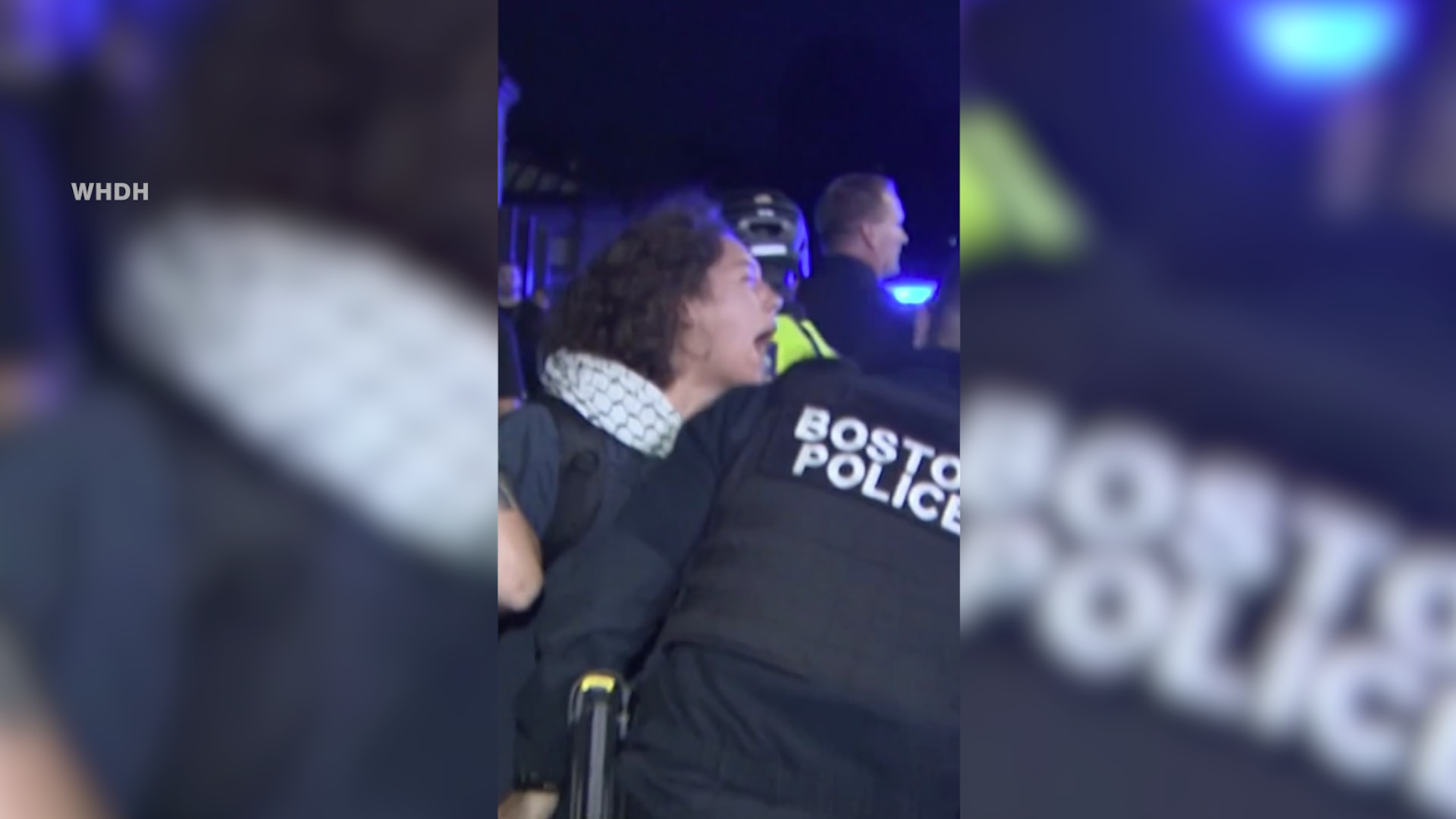 شاهد.. اشتباكات بين متظاهرين مؤيدين للفلسطينيين والشرطة الأمريكية في بوسطن