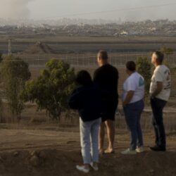 اتفاق غزة.. ماذا نعلم عن الرهائن وعددهم ومن منهم على قيد الحياة؟