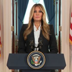 ميلانيا ترامب: تربطني بالرئيس بوتين قناة اتصال مفتوحة للمّ شمل أطفال أوكرانيين بعائلاتهم