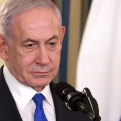 دبلوماسي إسرائيلي سابق: لا أحد يرغب بمنح نتنياهو الفضل بوقف إطلاق النار في غزة