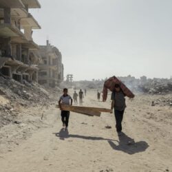 غزة.. ارتفاع عدد القتلى بعد سماح وقف إطلاق النار لفرق البحث بانتشال جثث