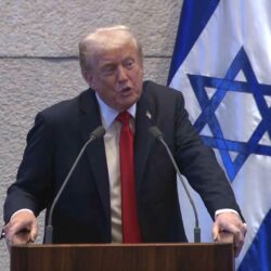 ترامب عن أمله بالسلام في المنطقة: سيكون عصرًا ذهبيًا لإسرائيل والشرق الأوسط