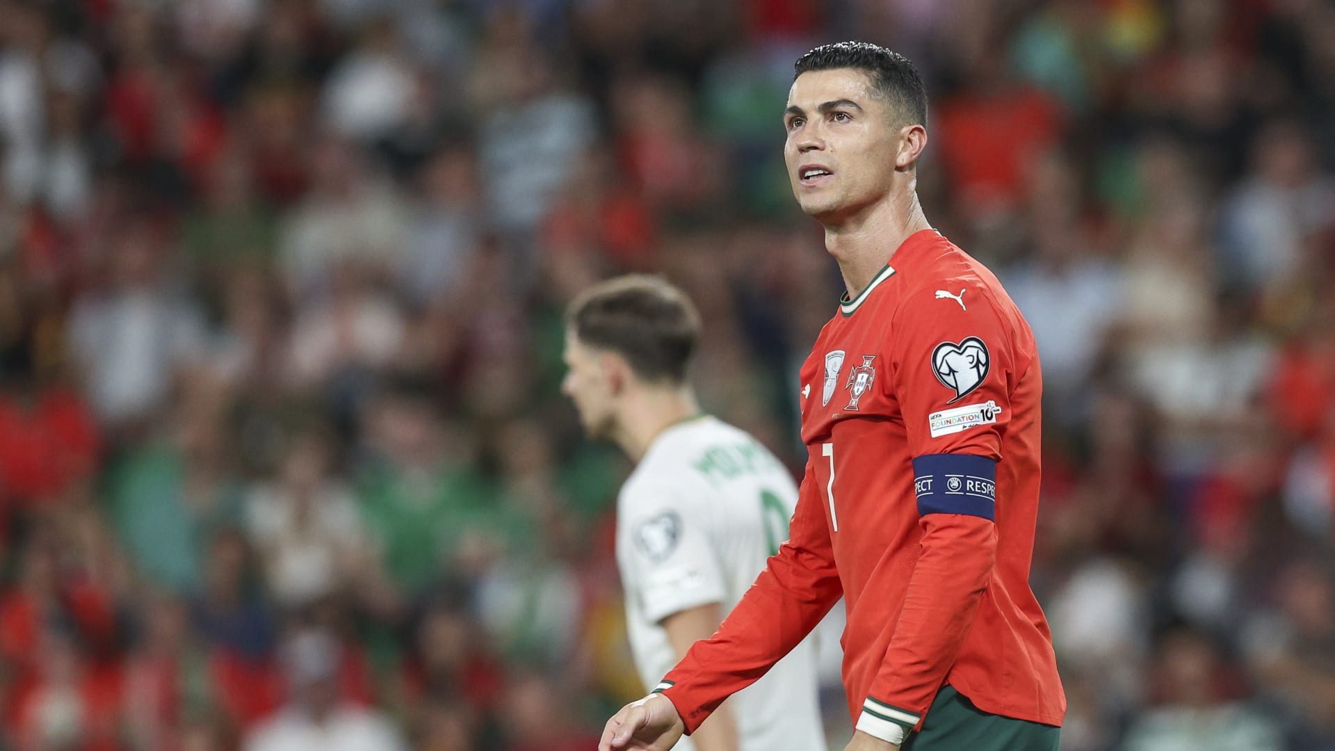 رسالة من رئيس "فيفا" إلى رونالدو بعد تحقيقه رقماً قياسياً.. هذا ما جاء فيها