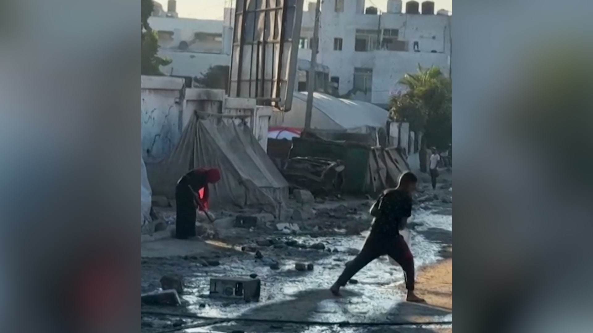 شاهد.. الحياة تعود تدريجيًا للفلسطينيين بعد اتفاق وقف إطلاق النار في غزة