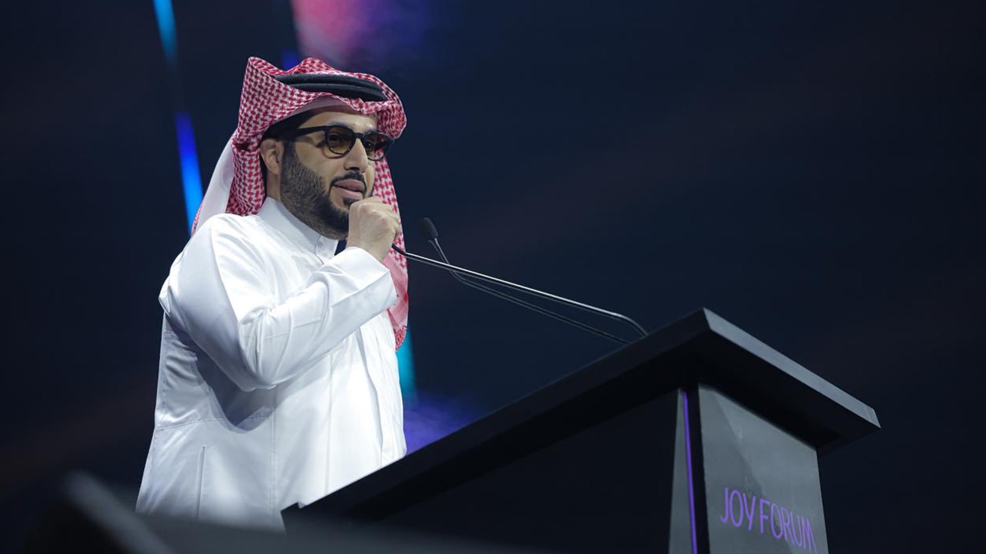 أعلن عن مشاريع واتفاقيات ضخمة.. تركي آل الشيخ من افتتاح JOY Forum: "السعودية تقود بعالم الترفيه"