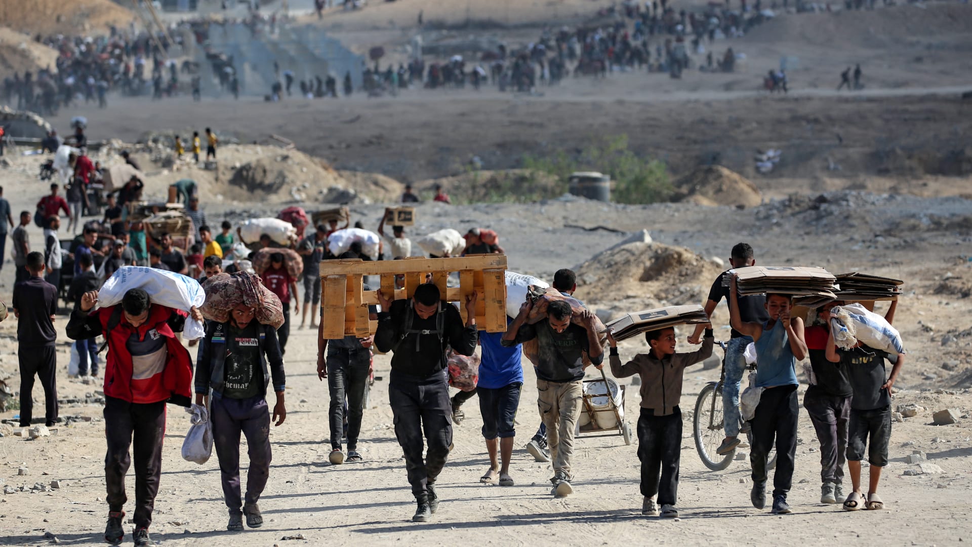 مثيرة للجدل.. مسؤول إسرائيلي: "مؤسسة غزة الإنسانية" تعلق توزيع المساعدات لهذا السبب