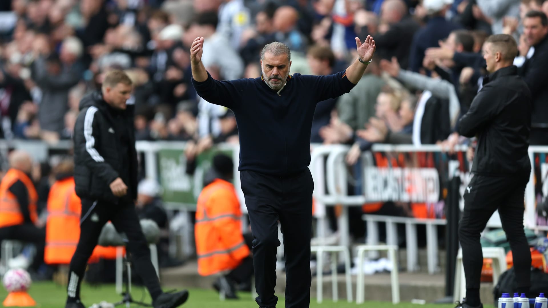 واحدة من أسرع الإقالات.. نادٍ إنجليزي يستغني عن مدربه بعد 39 يوماً