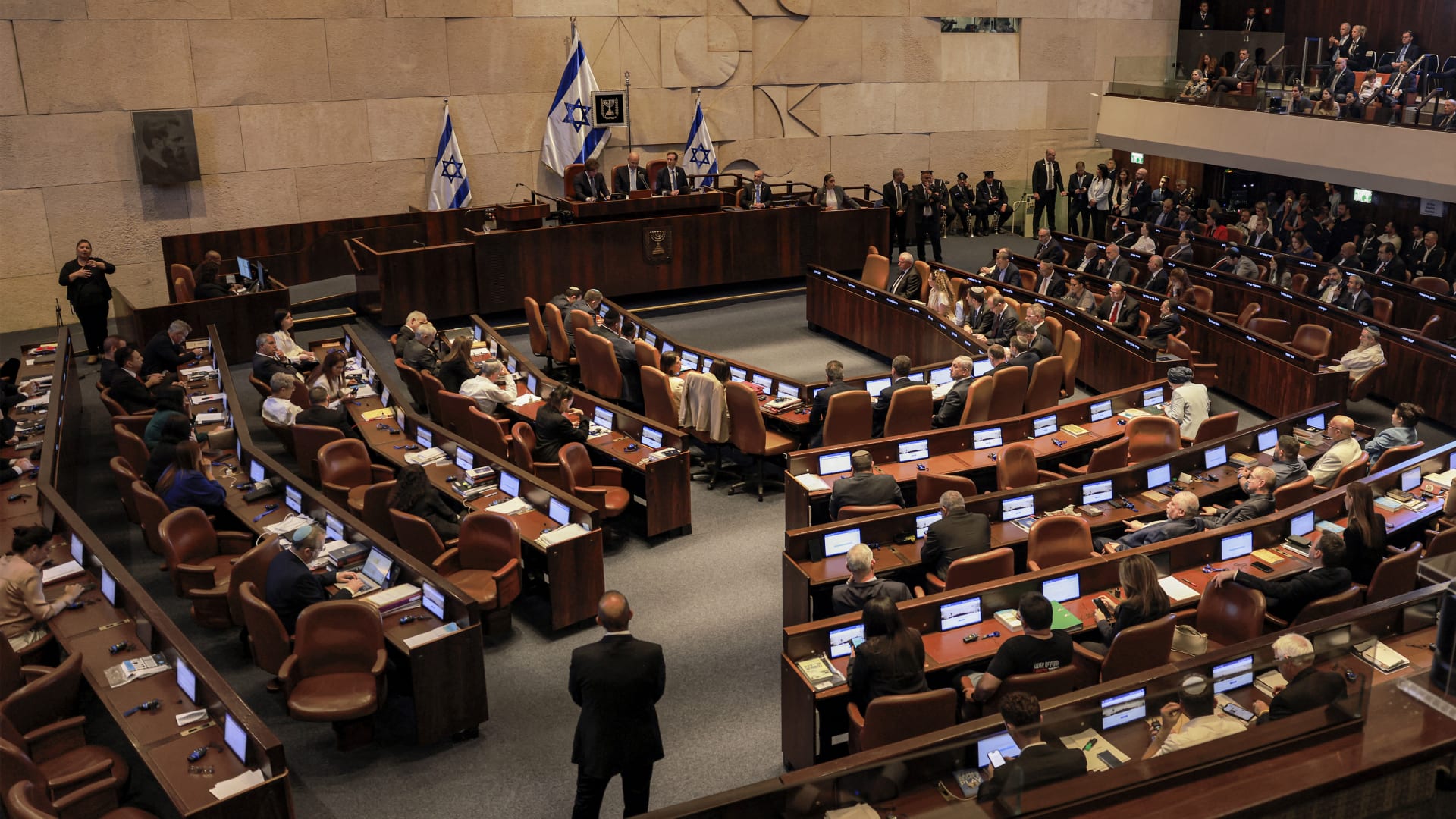 تصويت الكنيست.. نتنياهو يُحمّل المعارضة المسؤولية وبيان "عربي-إسلامي" مشترك يدين الخطوة