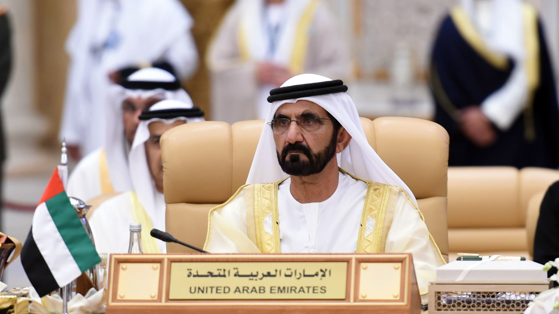 محمد بن راشد: الإمارات تعتمد ميزانية 2026 بإيرادات تقدر بـ25.2 مليار دولار