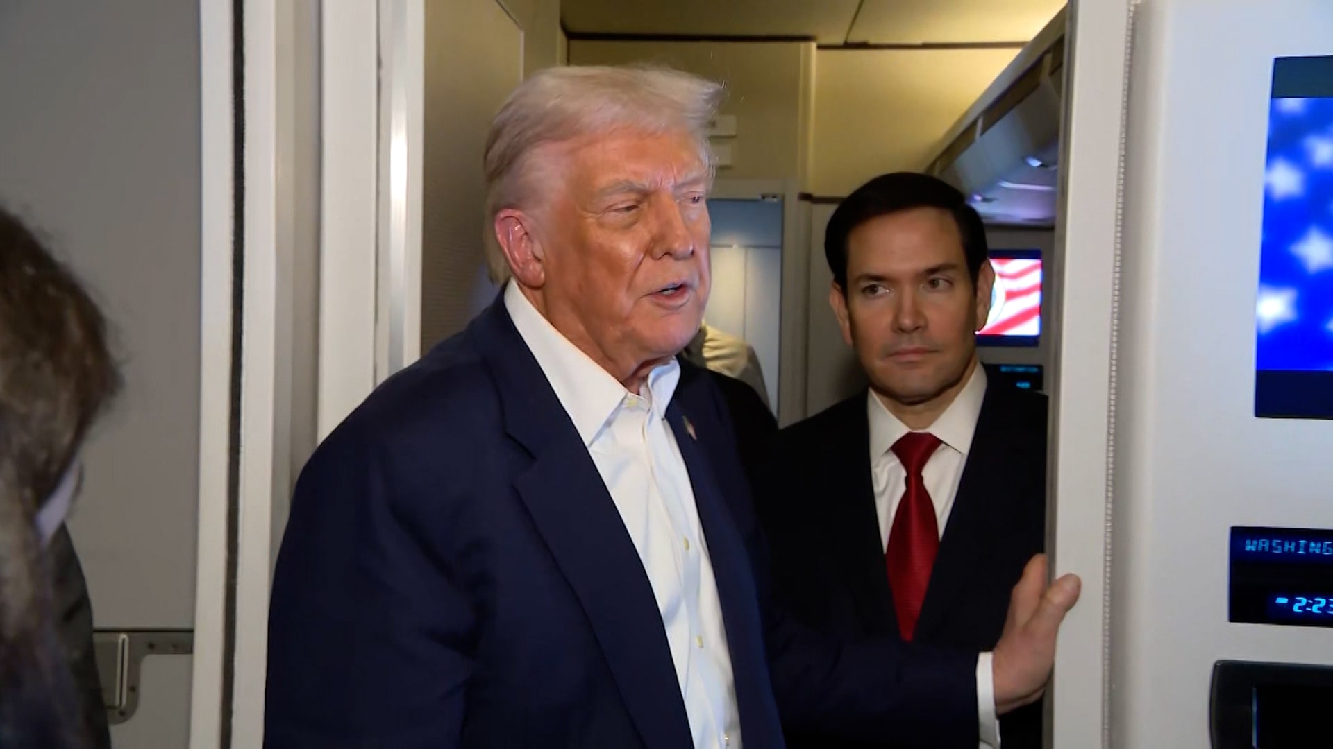 ترامب يثير تساؤلات حول صحته مجددًا بعد كشف خضوعه لتصوير بالرنين المغناطيسي خلال فحصه الطبي الأخير