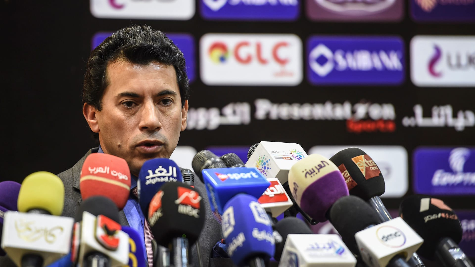 بعد فوزه على لاعب إسكواش إسرائيلي.. رسالة من وزير الرياضة المصري إلى يحيى النوساني