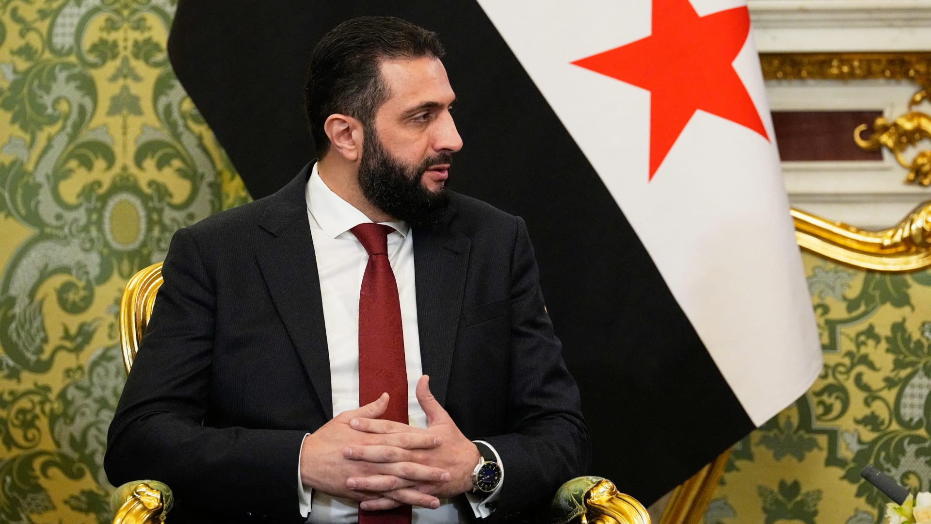 وصف السعودية بـ"قبلة الاقتصاديين" وتحدث عن "ذكرى مولده".. أبرز ما قاله الشرع بمنتدى "مبادرة مستقبل الاستثمار"