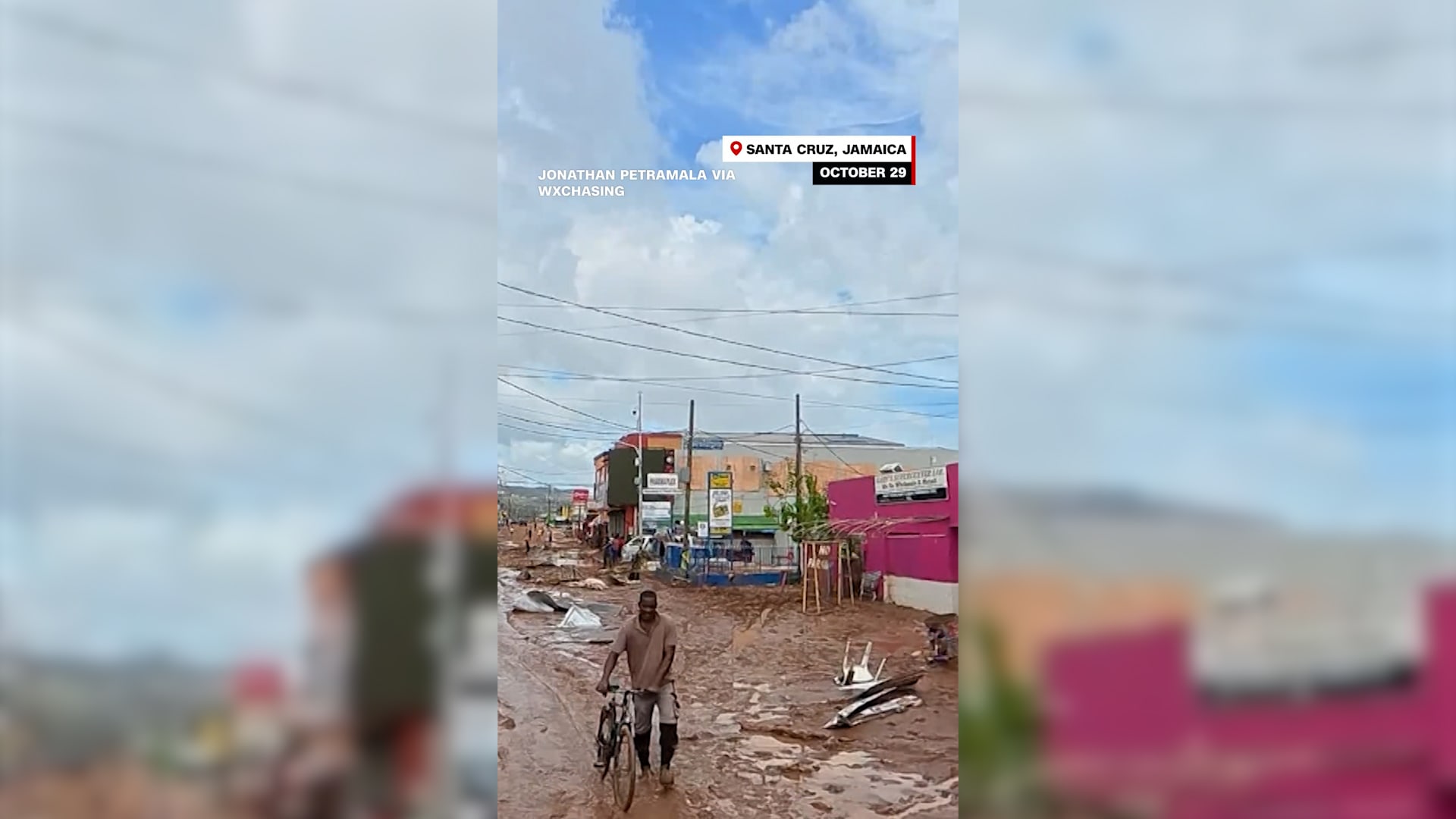 فيديو يُظهر مشاهد مروعة للدمار الهائل الذي خلفه إعصار ميليسا في جامايكا