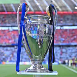 يويفا يغير نظام دوري أبطال أوروبا ويميز البطل