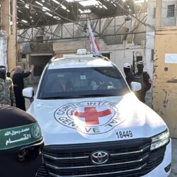 القسام: سنسلّم اليوم جثامين 4 أسرى إسرائيليين