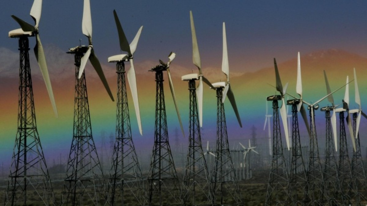 تقرير: نمو الطاقة المتجددة القياسي لا يحقق هدف المناخ العالمي