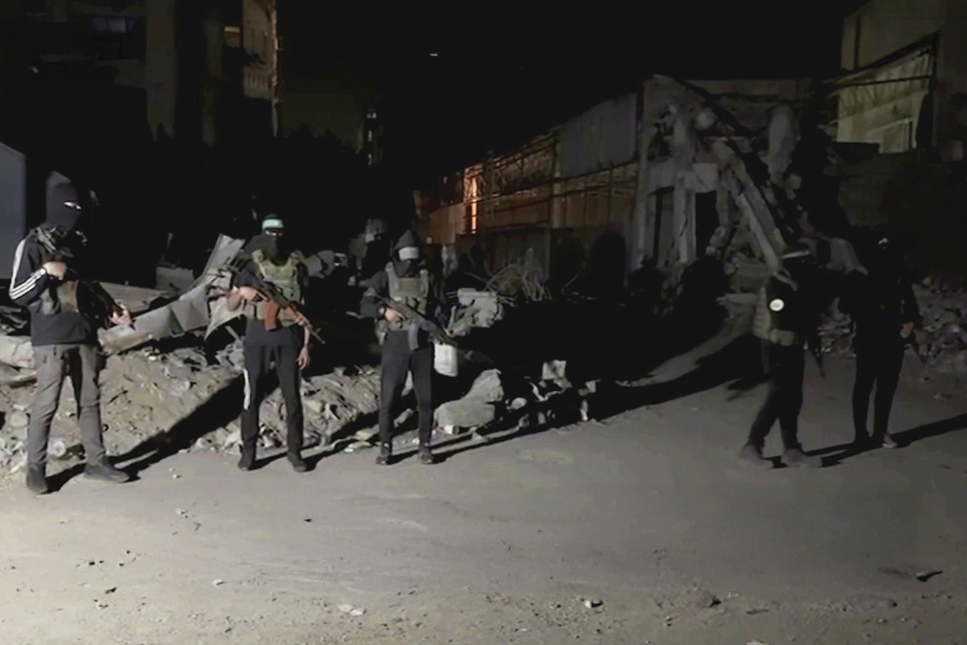 القسام تعلن العثور على جثة أسير إسرائيلي