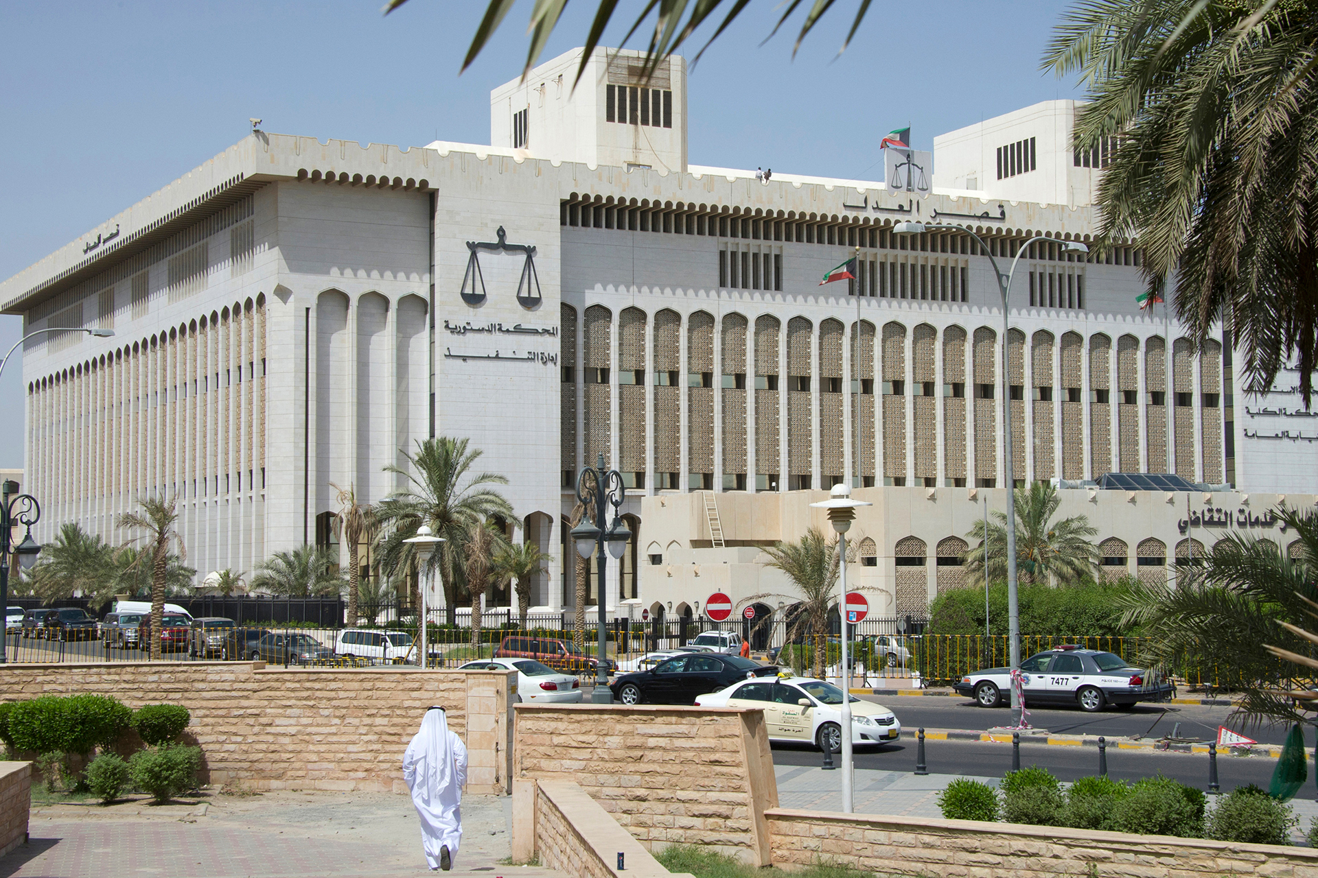إحالة 73 متهما للقضاء بالكويت بتهم فساد تتعلق بسحوبات ترويجية