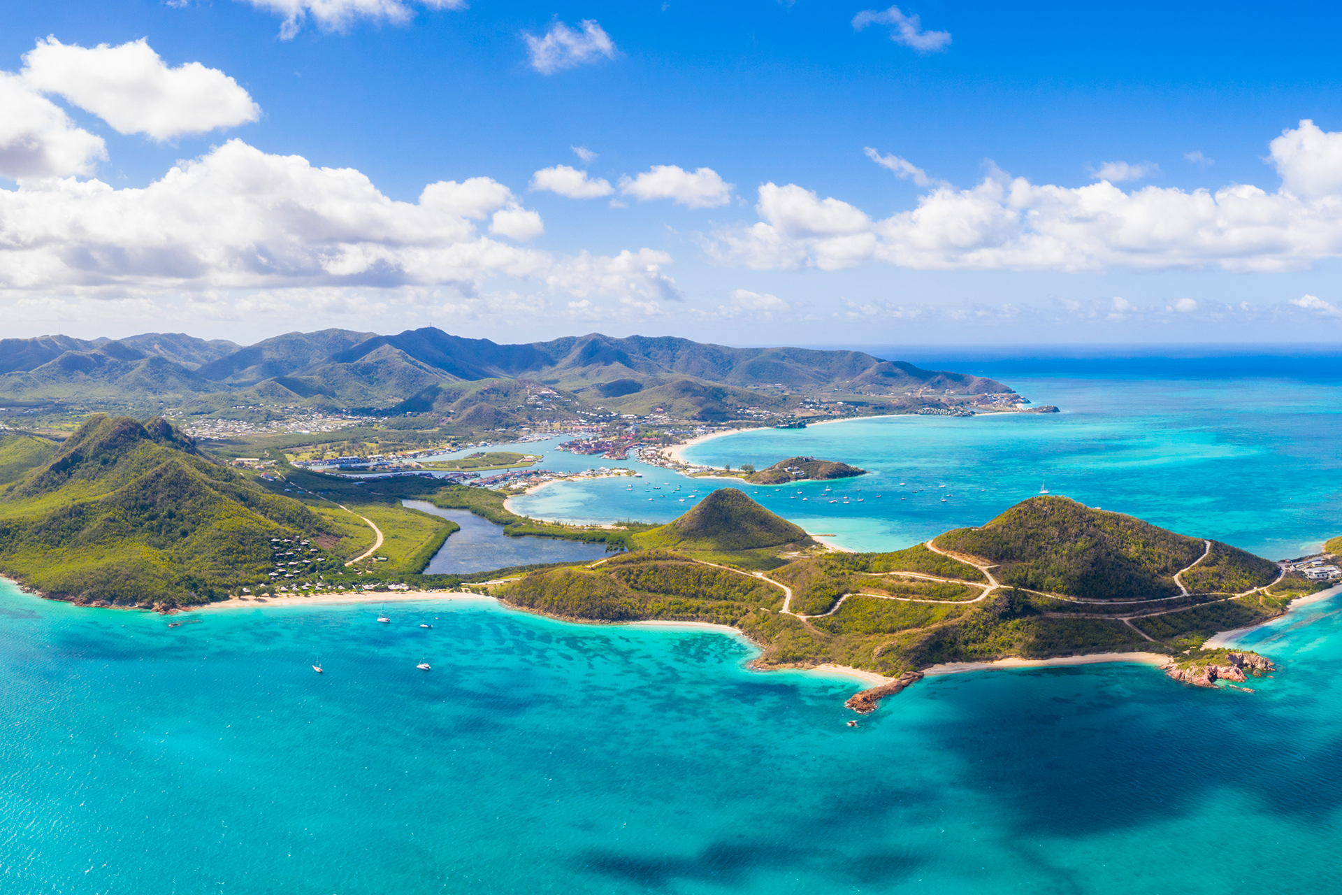 البحر الكاريبي.. مسطح مائي يضم أكثر من 7 آلاف جزيرة