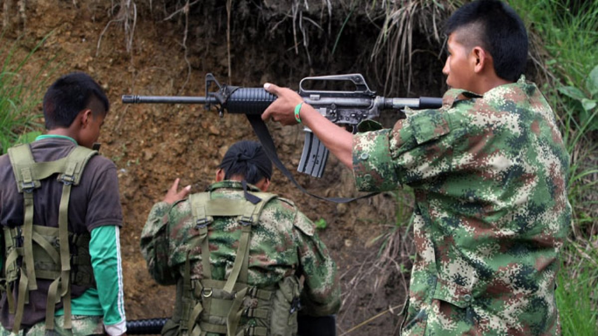 مليشيا كولومبية تهدد بقتال الولايات المتحدة