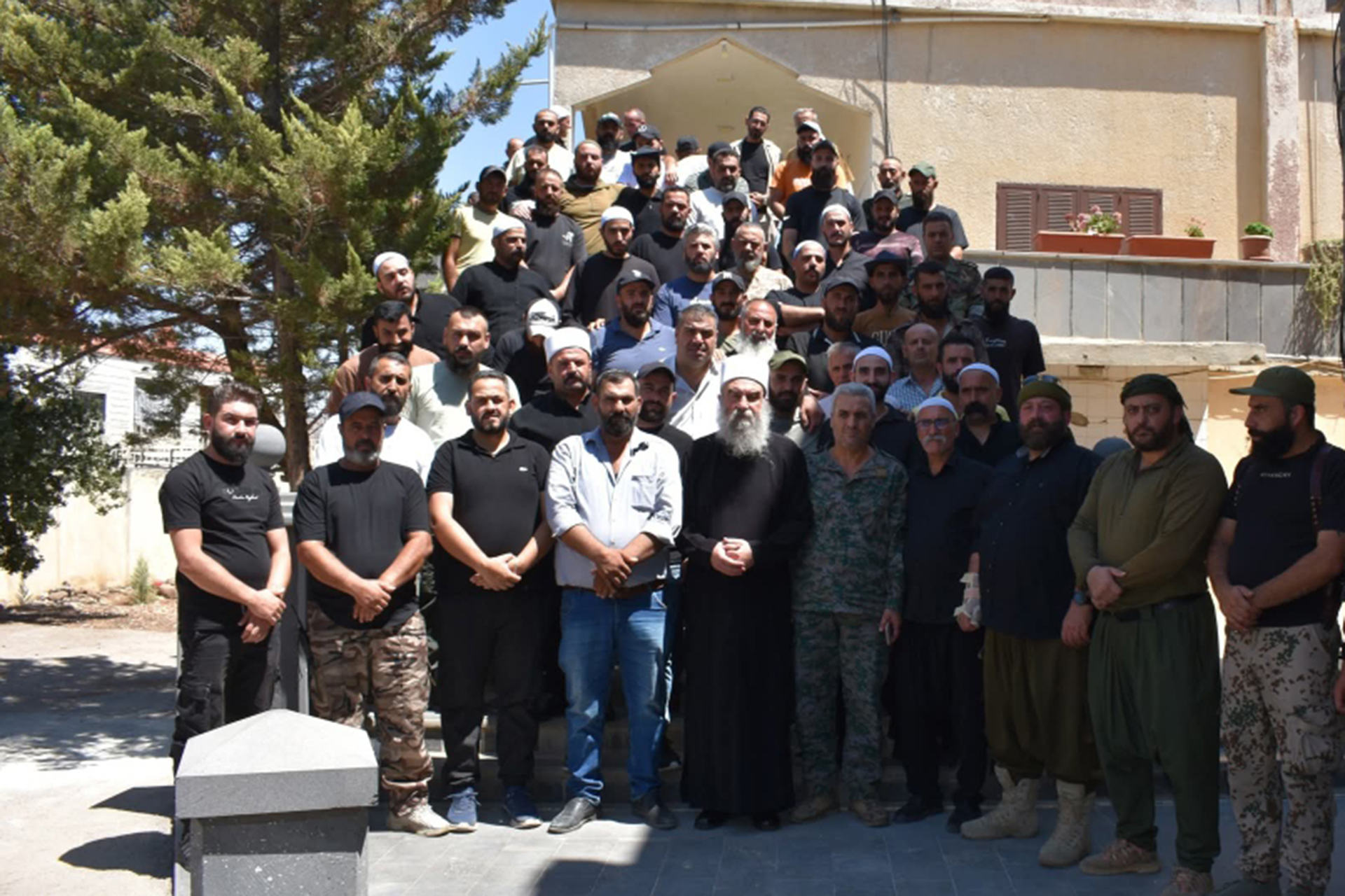 ما حقيقة الحرس الوطني ومدى تحكمه بمفاصل السويداء؟