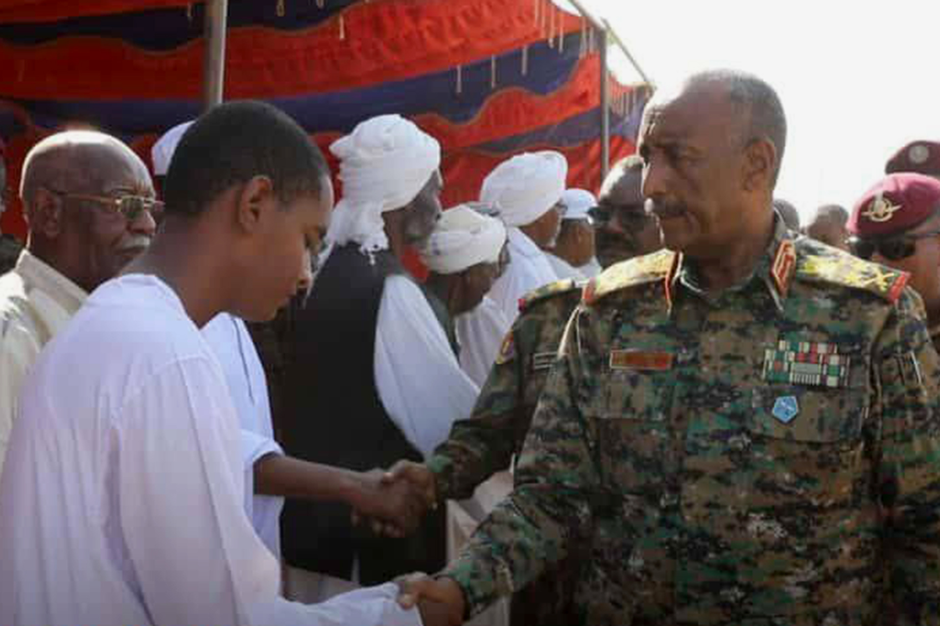 البرهان: مستعدون للتفاوض بما يصلح السودان ويبعد أي تمرد