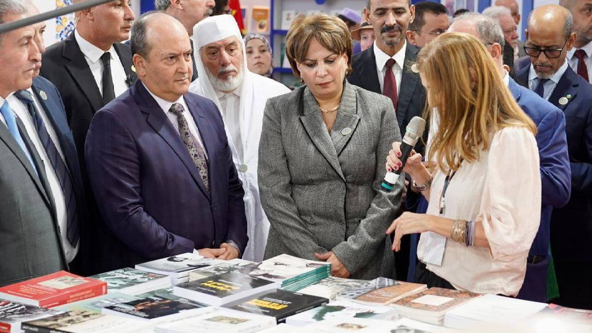صالون الجزائر الدولي للكتاب يفتح أبوابه أمام الزائرين