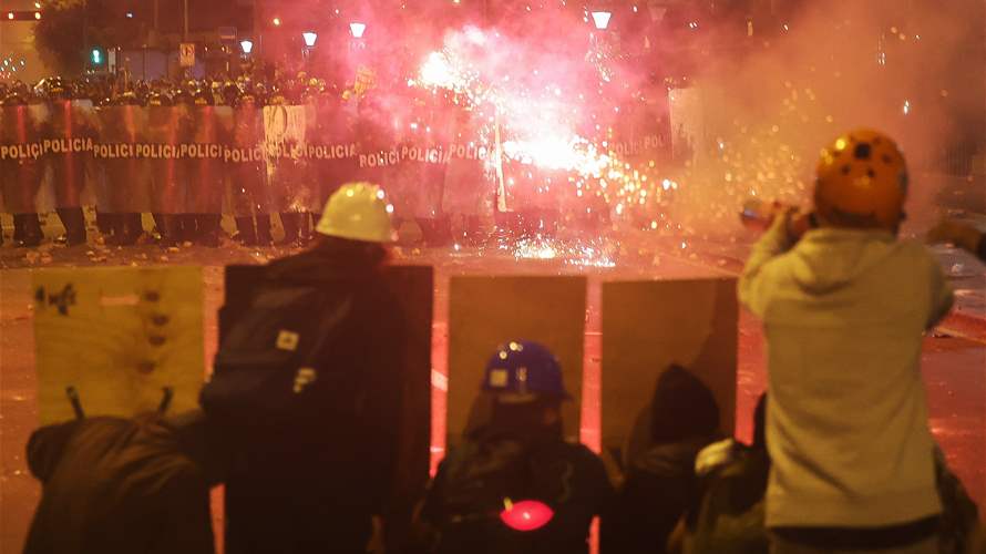 One dead, more than 100 injured in Peru protest
