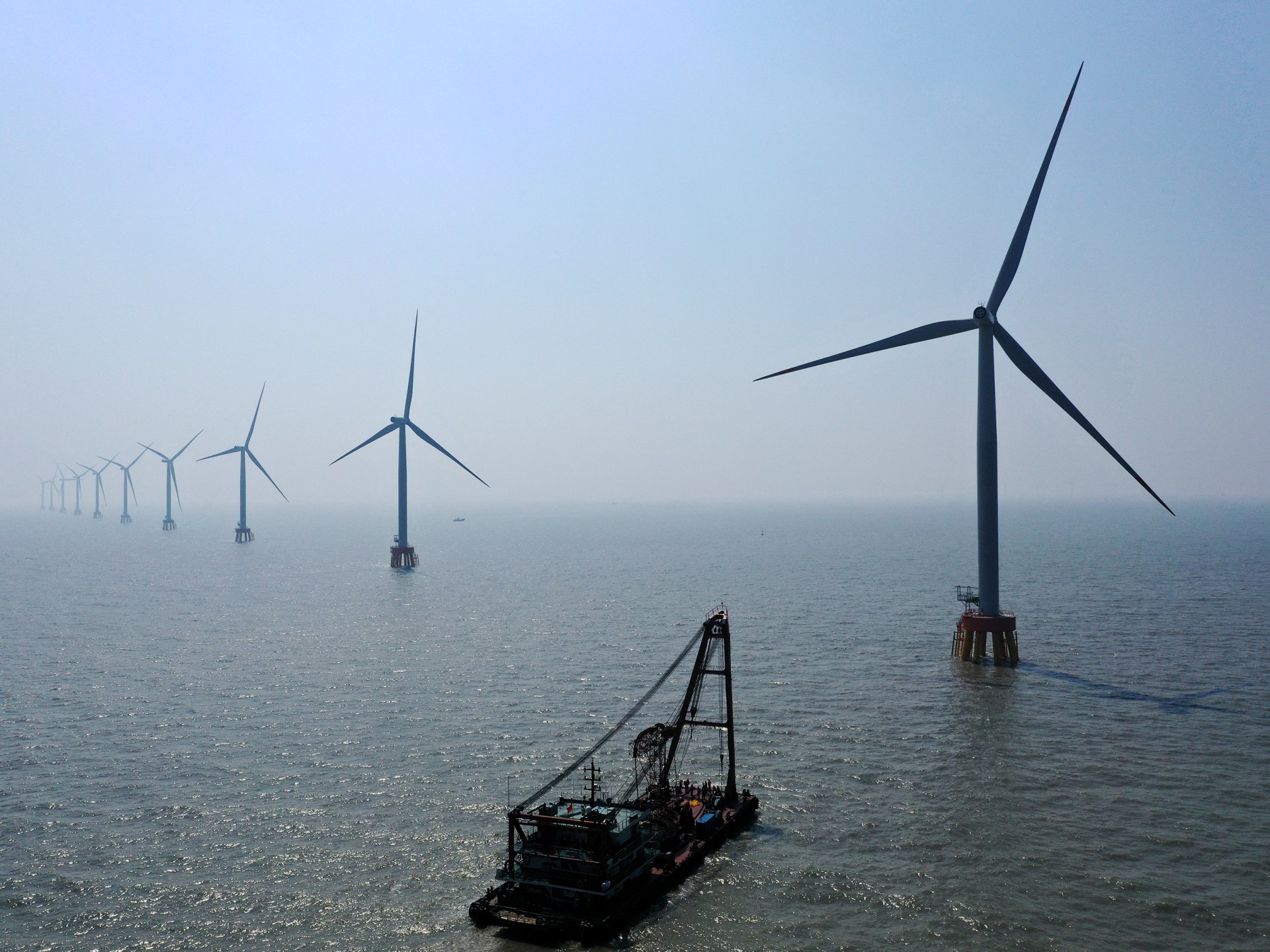 الصين تعتزم مضاعفة قدرتها لتوليد طاقة الرياح بحلول 2030