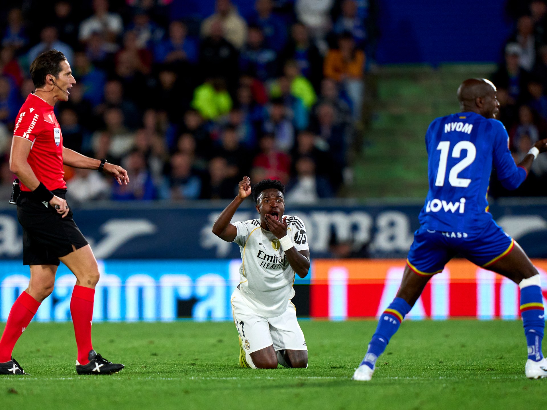 مدرب خيتافي يشكو استفزازات فينيسيوس نجم ريال مدريد