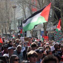 الجبهة الثامنة.. حرب إسرائيل لطمس مشاهد الإبادة في غزة