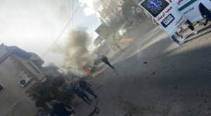 بالصورة – غارة إسرائيلية على سيارة في بلدة كفرا الجنوبية