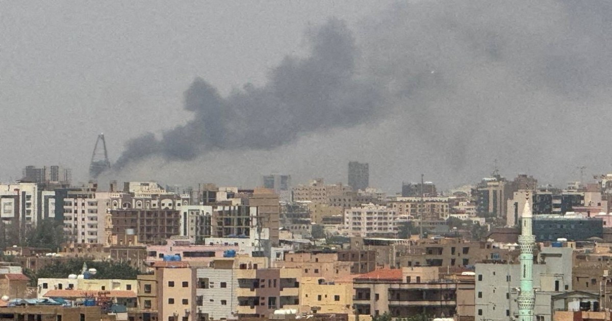 انفجارات عنيفة شمالي الخرطوم جراء هجوم بالمسيرات