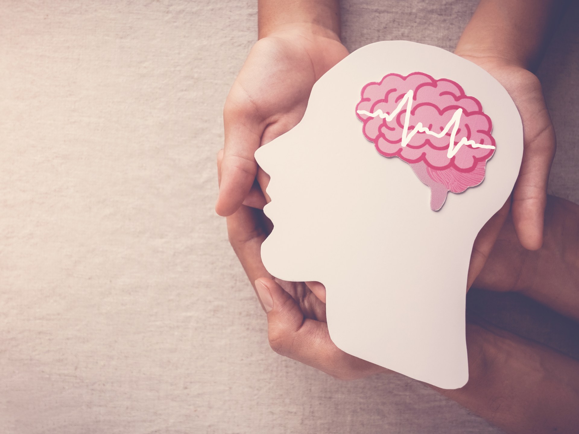 دراسة: الأطفال المصابون بالتوحد أكثر عرضة للمشاكل الهضمية المزمنة