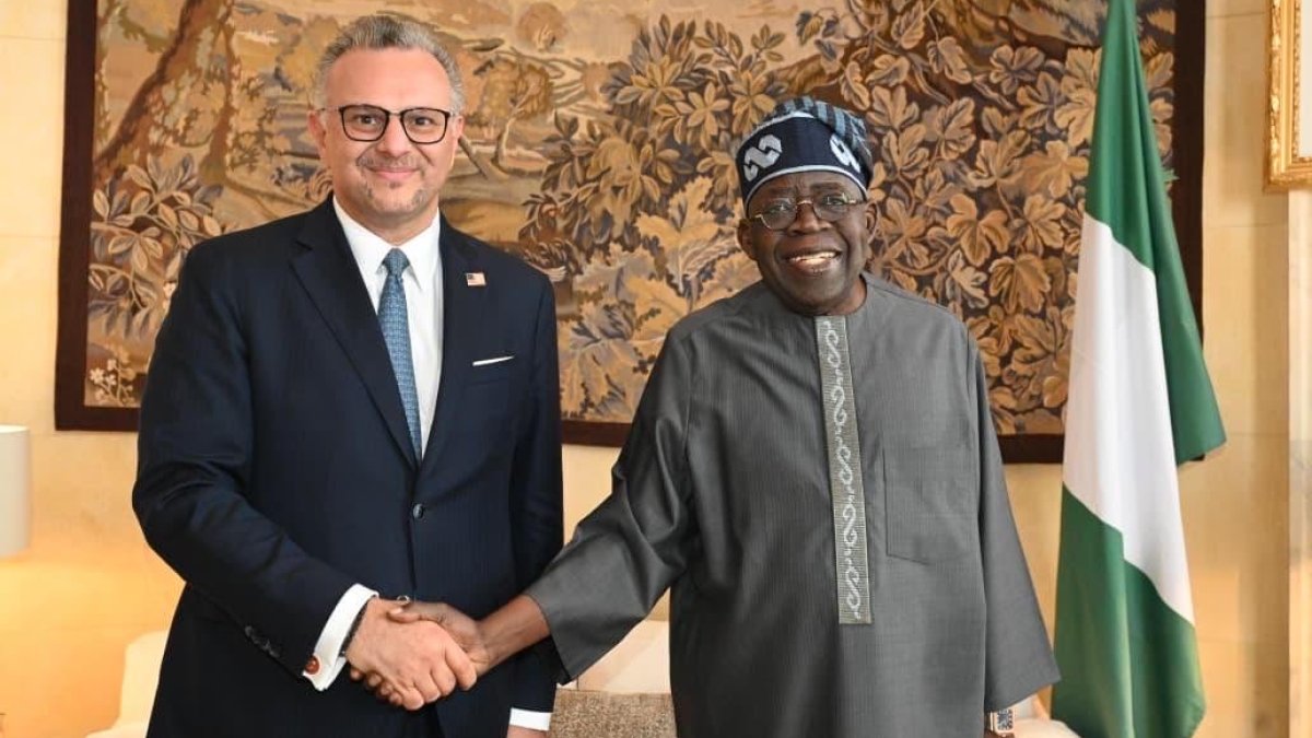 مستشار ترامب لأفريقيا يبحث الأمن والازدهار مع قادة بالقارة